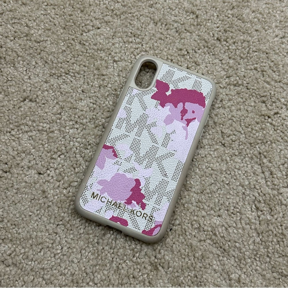 Michael Kors iPhone X/XS Case Pink Camouflage Patera